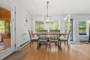 Villa, 3 Bedrooms | Dining