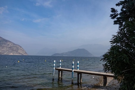 Beach. ISEO CHARME VILLAS