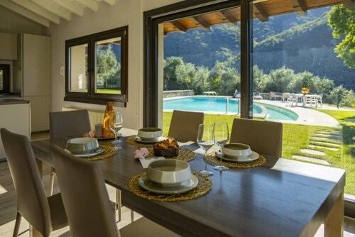 Villa Anna Lake View