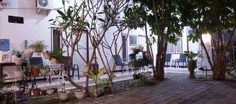 Jazz Room Kampung Inggris Syariah