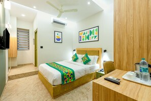 Habitación doble Deluxe | Tabla de planchar con plancha 