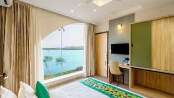 Standard Double Room | Iron/ironing board