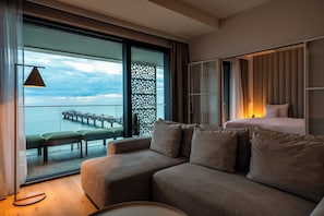 Suite, Sea View | In-room safe, individually decorated, individually furnished, desk