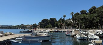 Studio Sea View, Standing Residence with Swimming Pool