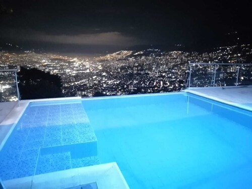 Modern Mansion VIP - The Modern Mansion & ViP Viewpoint - Best Panoramic View