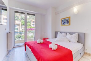 3 quartos, Wi-Fi de cortesia, roupa de cama