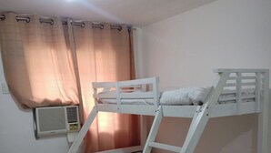 1 bedroom, internet - Serene Getaway in Dadiangas, General Santos City (General Santos City (Dadiangas))