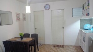 Dining - Serene Getaway in Dadiangas, General Santos City (General Santos City (Dadiangas))