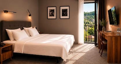Hotel Chiatureli
