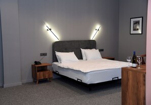 Deluxe Double Room, Multiple Bedrooms, Balcony, Hill View | In-room safe, desk, laptop workspace, iron/ironing board - Hotel Chiatureli (Chiatura)