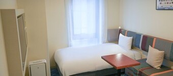 REMBRANDT STYLE YOKOHAMA SAKURAGICHO