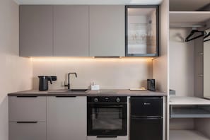 Fridge, oven, stovetop, high chair