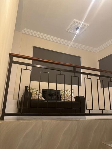 1 Bed Apartment Sleeps 2 - Parking, Balcony, Wifi