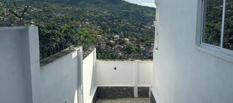 After 5 Apartment 4 - 1 Bedroom Duplex