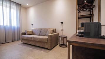 Superior-Suite | Zimmersafe, Verdunkelungsvorhänge, schallisolierte Zimmer