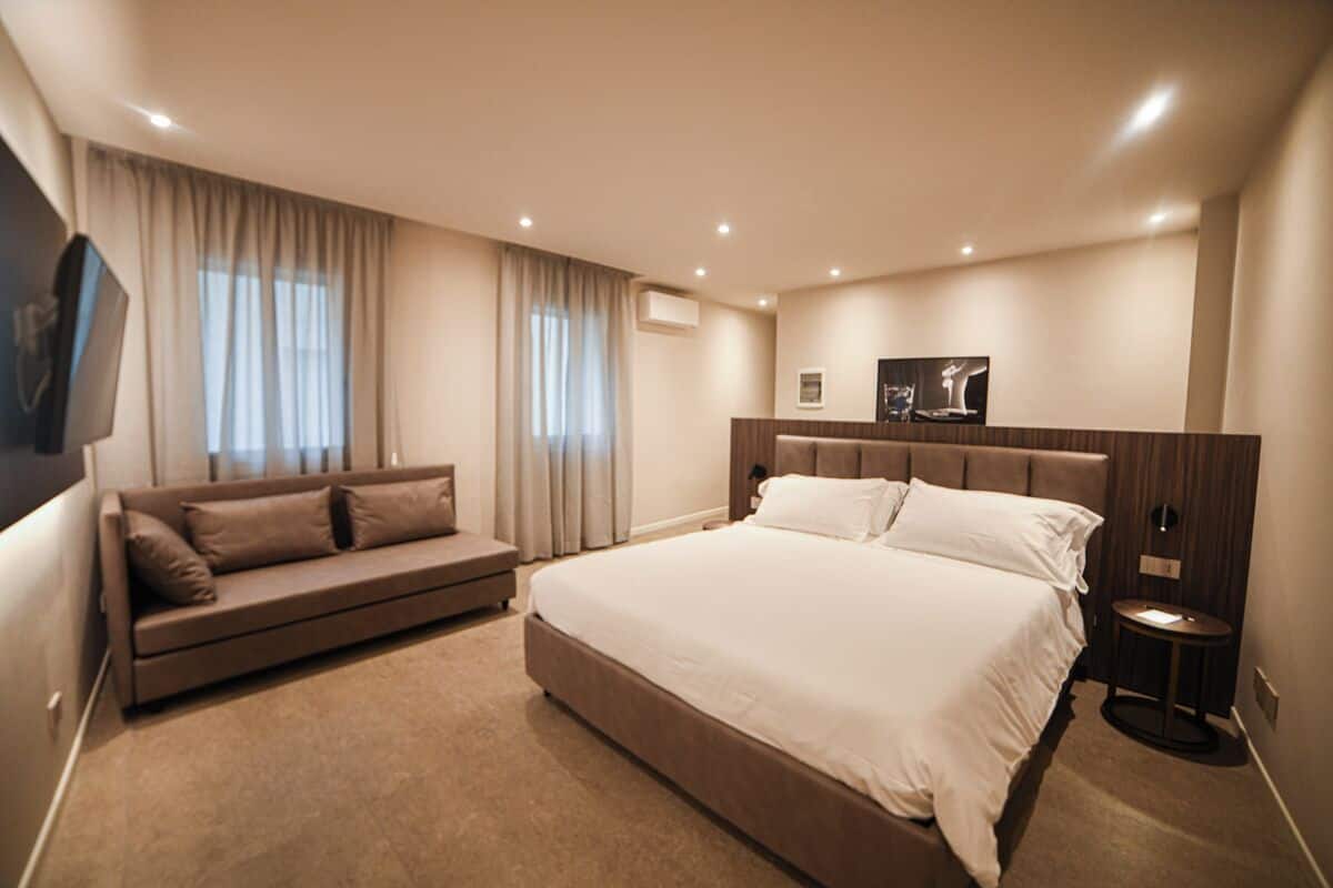 Egyptian cotton sheets, premium bedding, down duvets