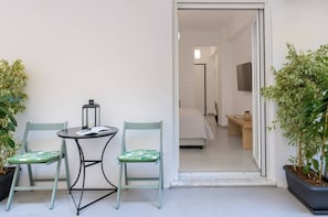 Apartment, 1 Bedroom, Patio | Balcony