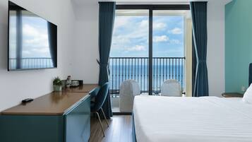 Apartament de luxe, 1 dormitori, balcó, vistes a l'oceà | Roba de llit d'alta qualitat i matalassos d'escuma viscoelàstica