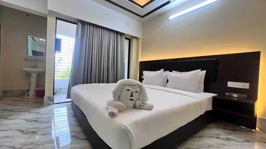 The Vacation Inn Hotel & Resort