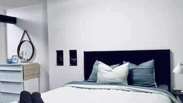 2 Schlafzimmer, Bügeleisen/Bügelbrett, Bettwäsche