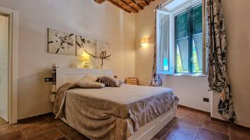 2 多间卧室、WiFi、床单