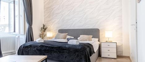 1 Schlafzimmer, Schreibtisch, Bügeleisen/Bügelbrett, kostenloses WLAN