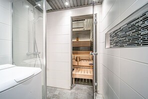 Hårføner og håndklær