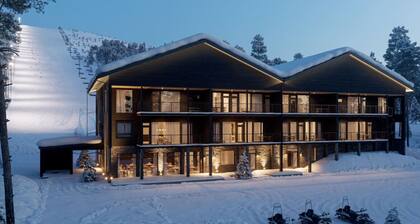 Aurora Luxe Chalet Ski-In/Ski-Out, Mountain View