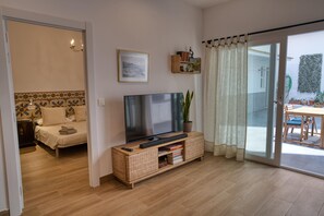 4 bedrooms, WiFi, bed sheets - Stunning Home | WiFi | Beach 5min | 4BR (Alicante)