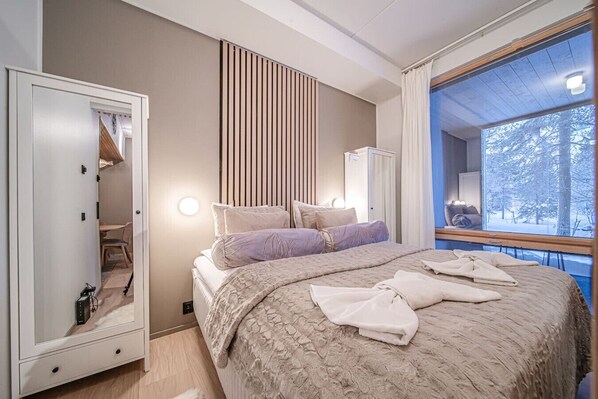 Fer et planche à repasser, accès au Wi-Fi (inclus), literie fournie