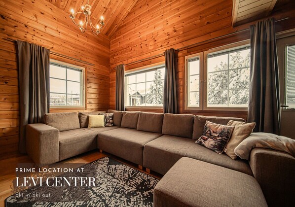 TV, fireplace - Alpine Chalet Central By Aavalevi Holidays (Levi)