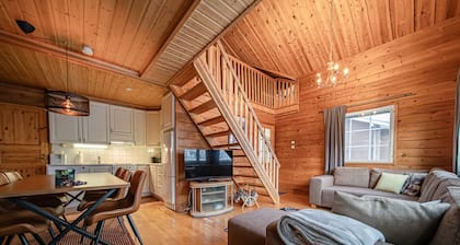 Alpine Chalet Central By Aavalevi Holidays