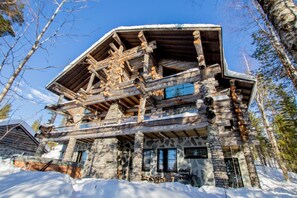 Exterior - Ursa Major by Aavalevi Holidays (Levi)