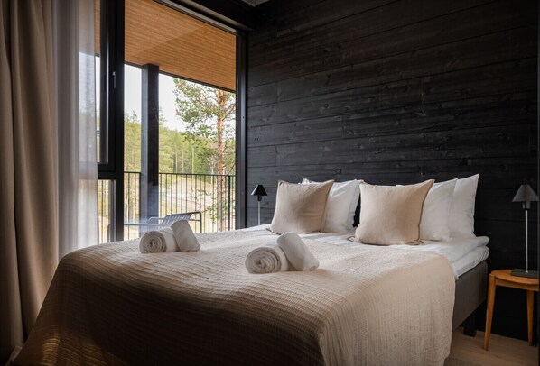 Silitysrauta/-lauta, ilmainen Wi-Fi, vuodevaatteet