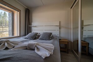 Strykejern/-brett, wi-fi (inkludert) og sengetøy