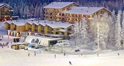 Ski Chalet C23 by Aavalevi Holidays, Ski-in/out