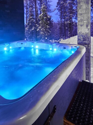 Villa Lux B by Aavalevi Holidays