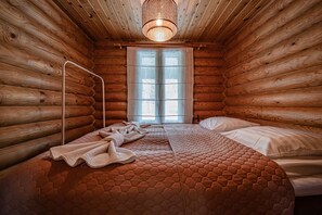 2 Schlafzimmer, Schreibtisch, Bügeleisen/Bügelbrett, kostenloses WLAN