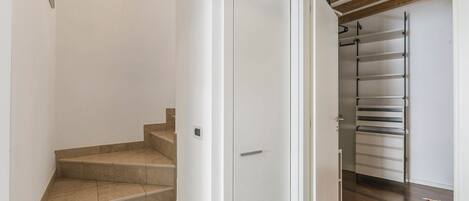 Appartement Familial, plusieurs chambres (Riva's Rooftop Retreat) | Intérieur