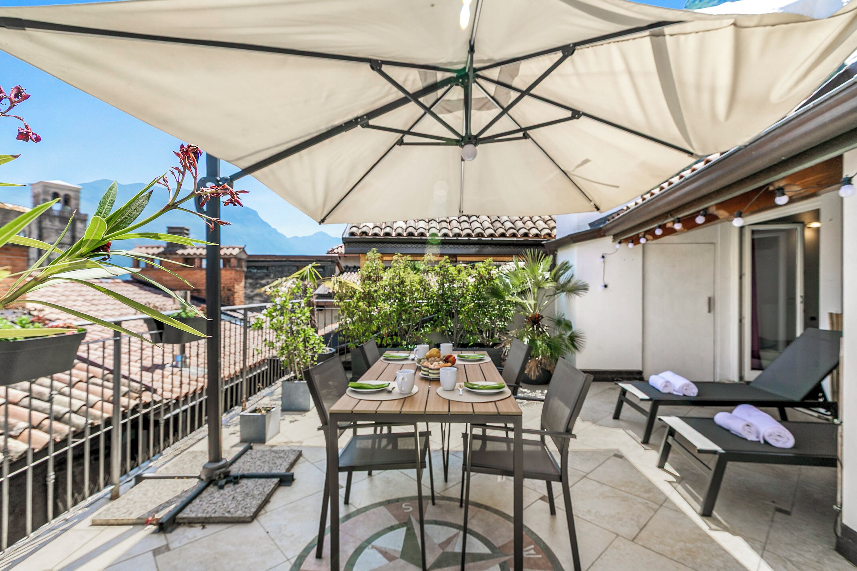 Family Apartment, Multiple Bedrooms (Riva's Rooftop Retreat) | Outdoor dining