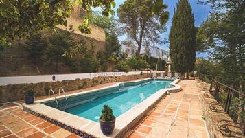 ์ผ์ธ ์์์ฅ