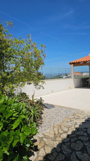 Terras