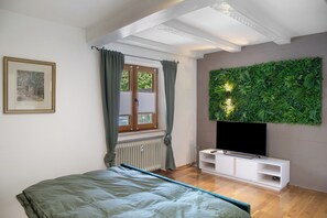 2 Schlafzimmer, Bügeleisen/Bügelbrett, WLAN, Bettwäsche