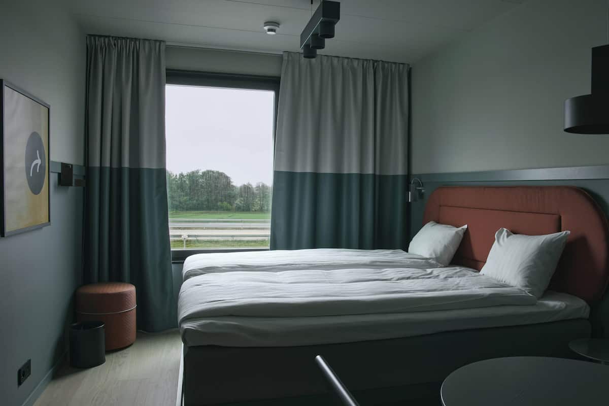 Standard Room, Multiple Beds, Non Smoking (King) | Free WiFi