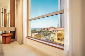 Luxury Apartment, 2 Bedrooms, Non Smoking, Sea View