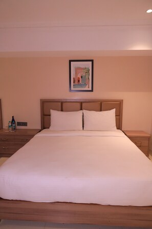 مكواة/لوح كي وواي فاي مجانًا وملاءات أسرّة