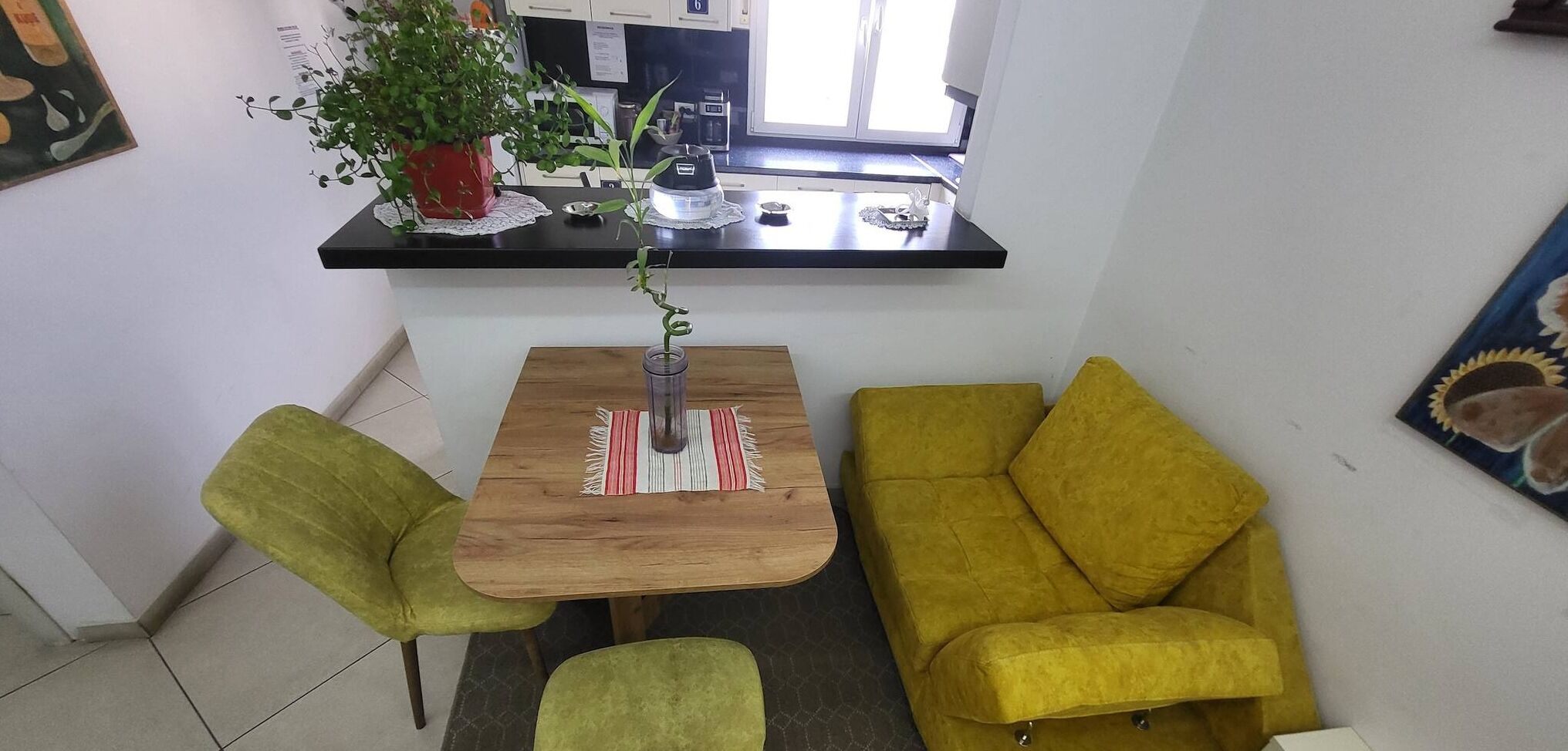 Shared Dormitory, 1 Bedroom, Smoking, Balcony | Living room