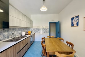 Fridge, microwave, dishwasher