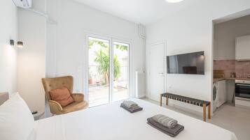 1 bedroom, iron/ironing board, WiFi, bed sheets