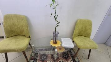 Phòng tập thể, 1 phòng ngủ, hút thuốc, ban công | Nội thất